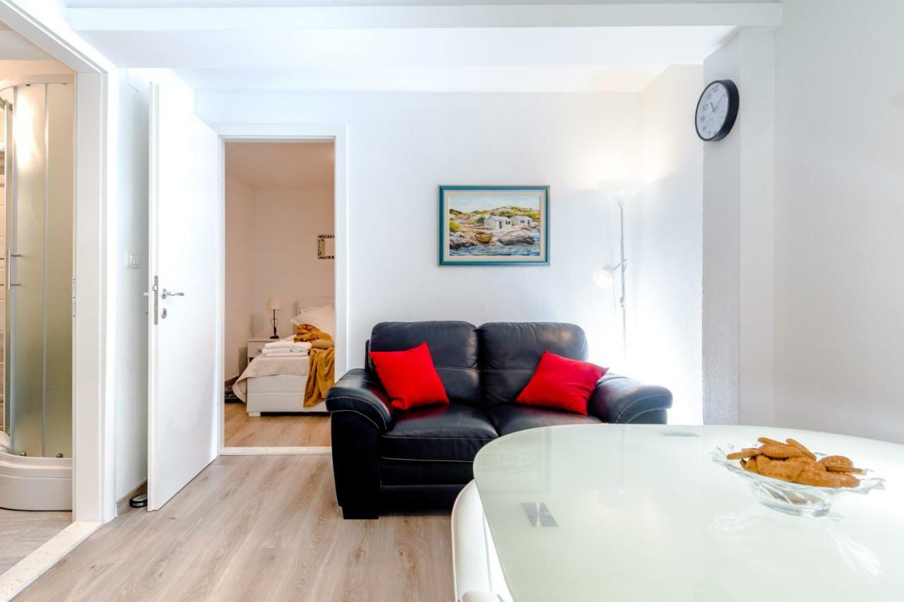 2 Apartmans "Metro" And "Gum" Διαμέρισμα Σπλιτ Εξωτερικό φωτογραφία